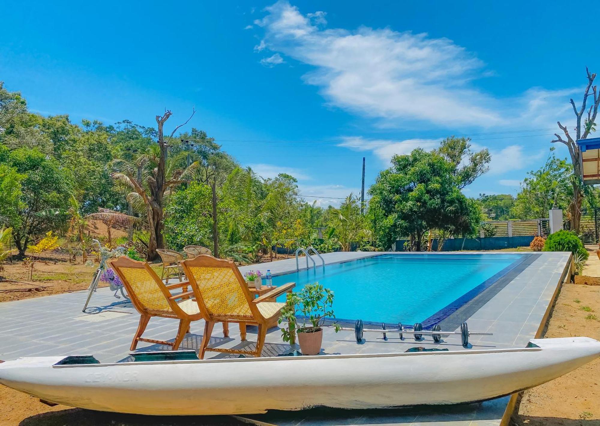 Bungalow Resort - Сігірія Екстер'єр фото