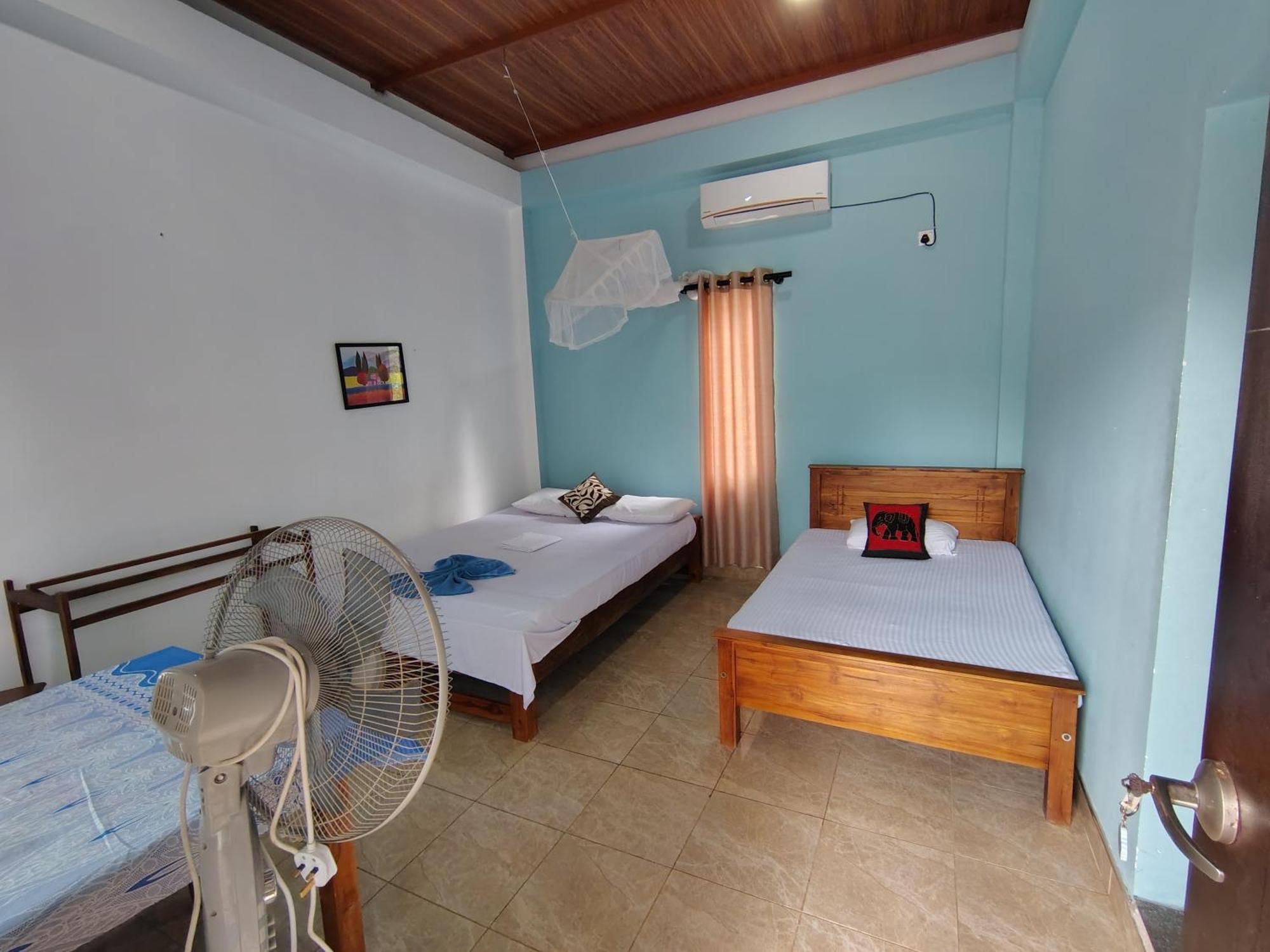 Bungalow Resort - Сігірія Екстер'єр фото
